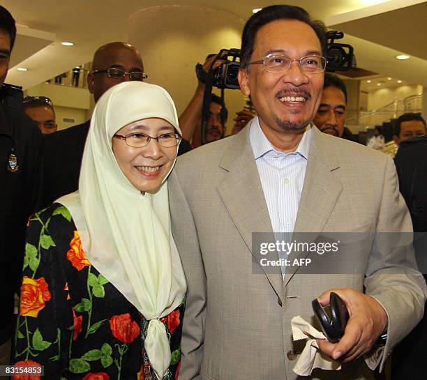 498 Ismail Anwar Stock Photos, High-Res Pictures, and Images - Getty Images