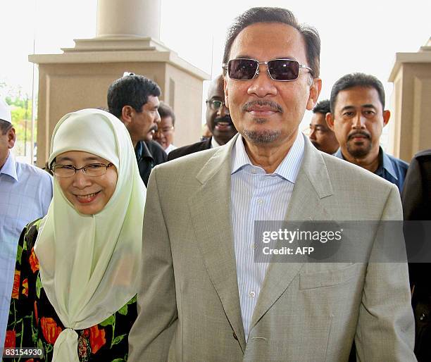 498 Ismail Anwar Stock Photos, High-Res Pictures, and Images - Getty Images