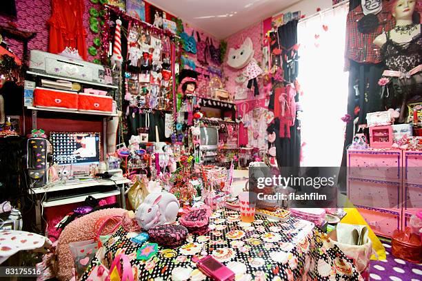 image of japanese woman's bedroom - collection 個照片及圖片檔