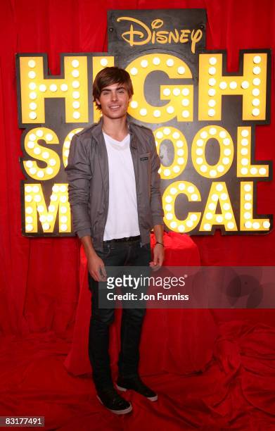 Zac Efron poses at the photo call for High School Musical 3: Senior Year at The Dorchester on October 8, 2008 in London, England.