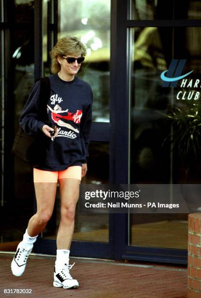 Diana leaving the Chelsea Harbour Club after a fitness workout.
