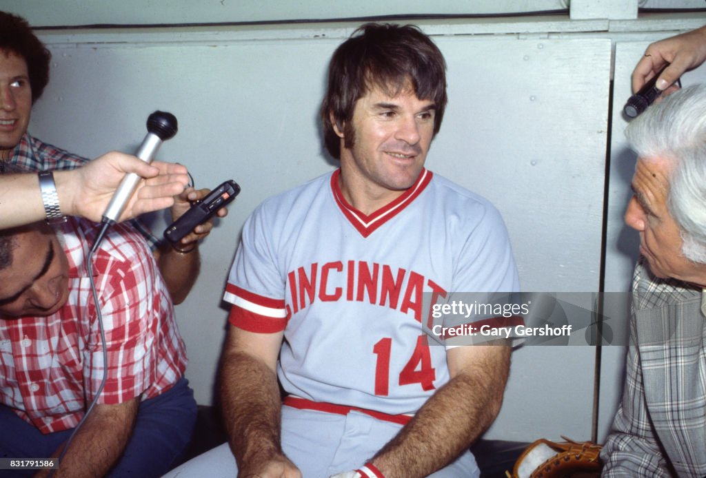 Pete Rose In The Dugout At Shea Stadium