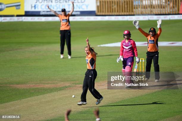 Tash Farrant of Southern Vipers appeals during the Kia Super League 2017 match between Loughborough Lightning and Southern Vipers at The 3aaa County...