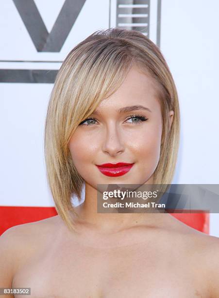 Actress Hayden Panettiere arrives to the "Netflix Live! On Location" concert series featuring "The Band From TV" held at The Autry National Center of...