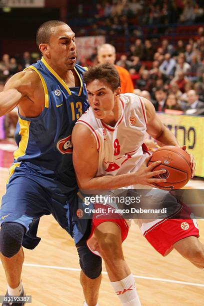 Armani Milano Danilo Gallinari and Maccabi Tel Aviv David Bluthental in action during the Euroleague Basketball Game 6 between Armani Jeans Milano...