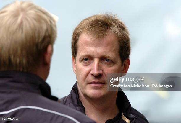 Alastair Campbell arrives with the Rest of the World Soccer Aid team for a reception at No. 10 Downing Street, London.