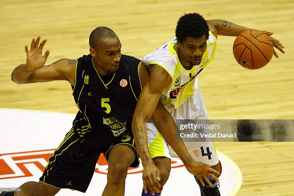 Euroleague Basketball - Top 16 Game 4 - Fenerbahce Ulker Istanbul v Aris TT Bank