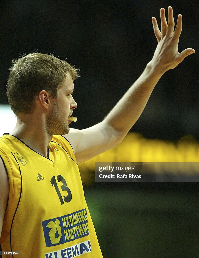 Euroleague Basketball - Top 16, Game 5 - Tau Ceramica v Aris TT Bank