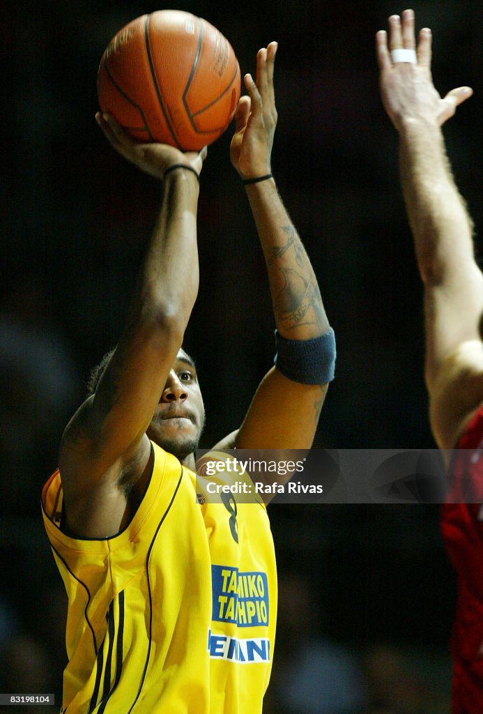 Euroleague Basketball - Top 16, Game 5 - Tau Ceramica v Aris TT Bank