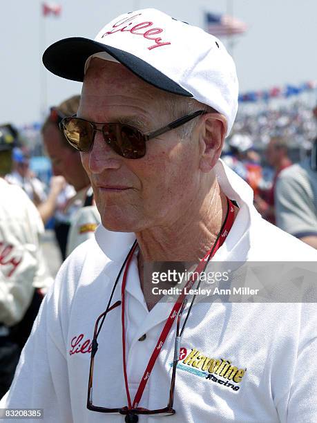 Paul Newman, co-owner of Newman-Haas Racing, on the grid prior to the start of the race