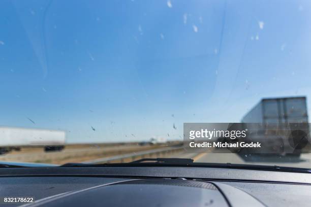 various road trip environmental scenes - windscreen stock pictures, royalty-free photos & images