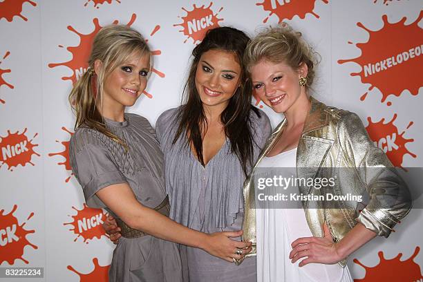 Just Add Water' stars Cariba Heine, Phoebe Tonkin and Claire Holt pose backstage at the Nickelodeon Australian Kids' Choice Awards 2008 at the...