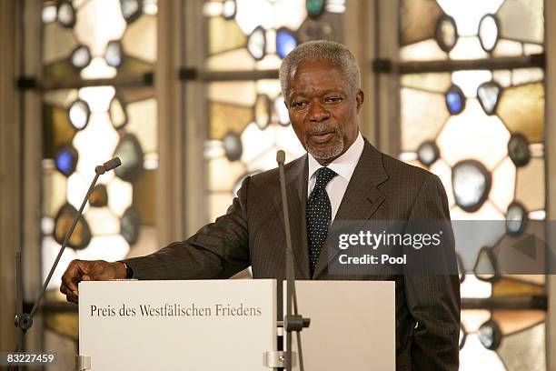 Former Secretary-General of the United Nations Kofi Annan speaks to the media in the 'Friedenssaal' during the Westphalian Peace Prize Award on...