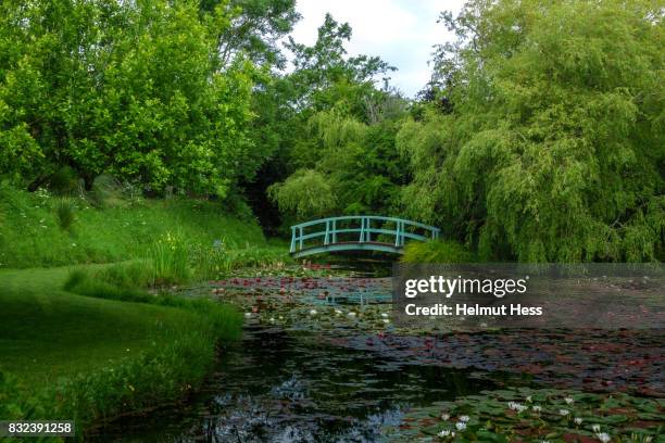 water gardens in weymouth - water garden stock pictures, royalty-free photos & images