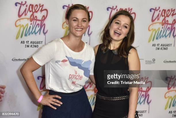Sarah Alles and guest attend the 'Tigermilch' Premiere at Kino in der Kulturbrauerei on August 15, 2017 in Berlin, Germany.
