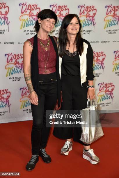 Anna Fisher and guest attends the 'Tigermilch' Premiere at Kino in der Kulturbrauerei on August 15, 2017 in Berlin, Germany.