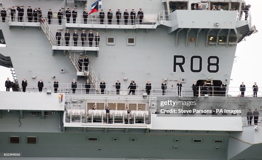 HMS Queen Elizabeth