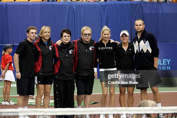 Jesse Levine, Martina Navratilova, Billie Jean King, Sir Elton John, Anna Kournikova, Melanie Oudin and Andy Roddick attend the Advanta WTT Smash...