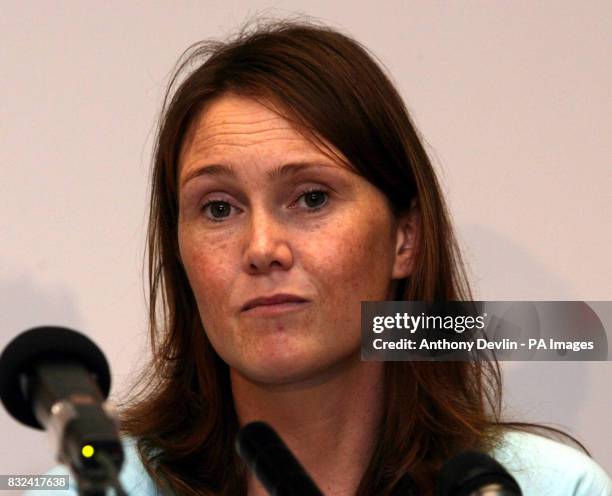Multible Rotti Press 103 Clare Lawrence Stock Photos, High-Res Pictures, and Images - Getty ...