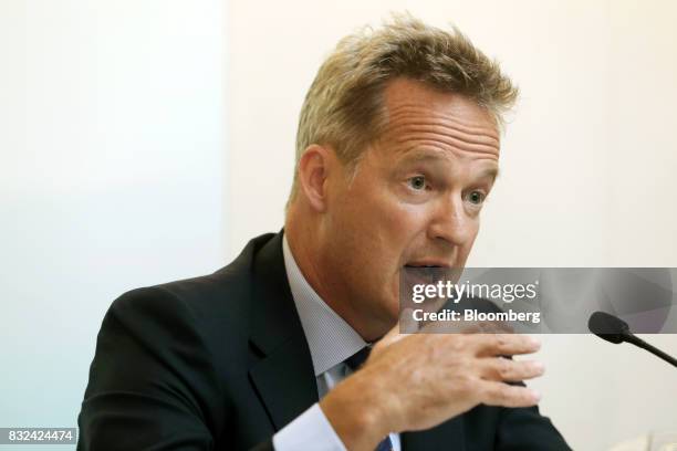 Rupert Hogg, chief executive officer of Cathay Pacific Airways Ltd., speaks during a news conference in Hong Kong, China, on Wednesday, Aug. 16,...