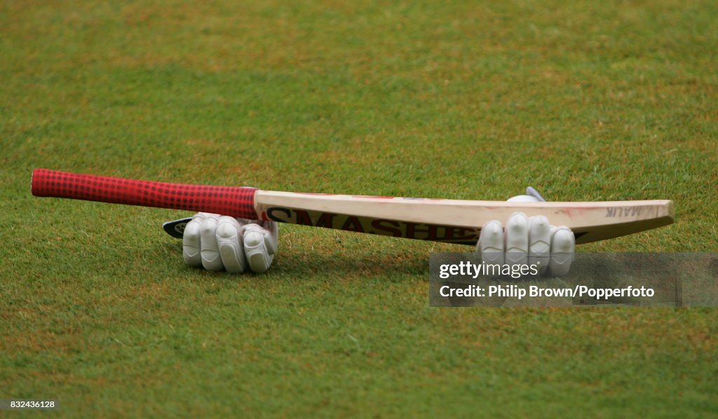 International XI v Pakistanis - Tour Match