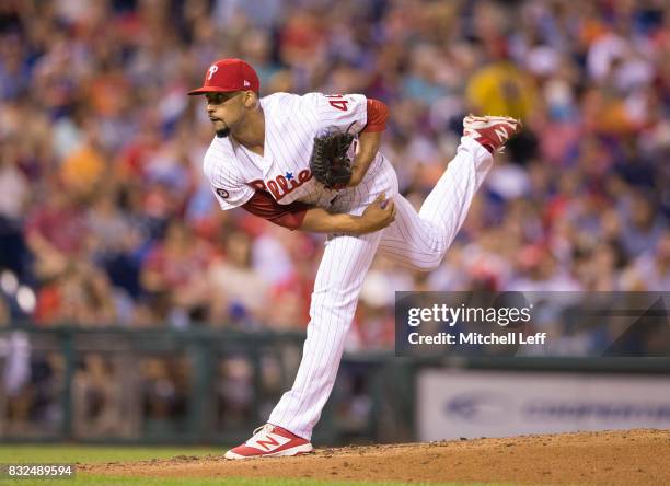 Jesen Therrien of the Philadelphia Phillies pitches against the New York Mets at Citizens Bank Park on August 11, 2017 in Philadelphia, Pennsylvania.