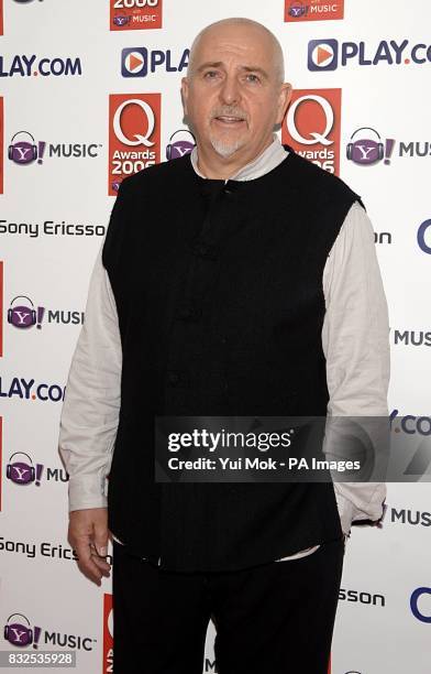 Peter Gabriel arrives for the Q Awards 2006, at the Grosvenor House Hotel in central London. PRESS ASSOCIATION Photo. Picture date: Monday 30 October...