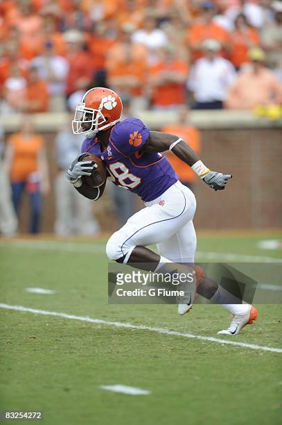 Spiller of the Clemson Tigers runs the ball against the Maryland Terrapins at Memorial Stadium on September 27, 2008 in Clemson, South Carolina. The...