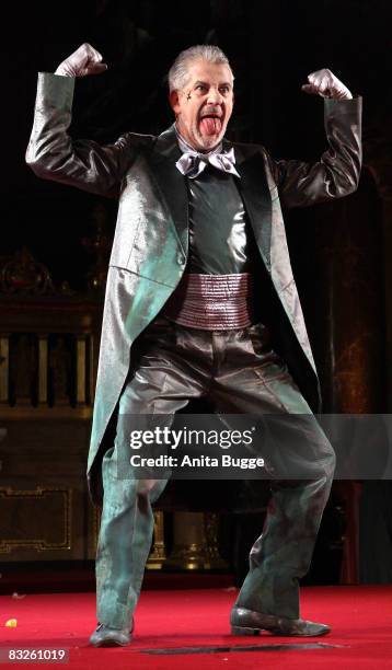 Ilja Richter performs during the dress rehearsal for the play "Jedermann" by author Hugo von Hoffmannsthal at the Berlin Cathedral on October 14,...