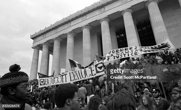 Washington, DC : Activists with signs held high, gather in front of the Lincoln Memorial in Washington, DC protesting the Vietnam War, and Richard...