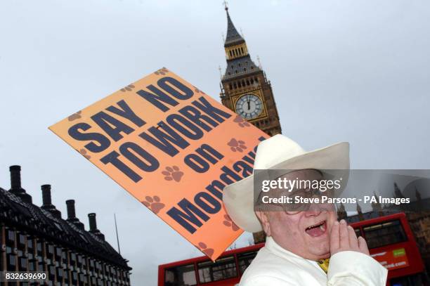 Alan Hope Alan Howling Laud Hope Photos and Premium High Res Pictures - Getty Images