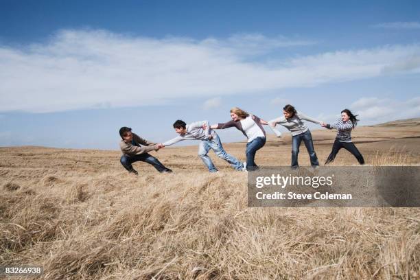 Walka Pulinga 533 Child Struggling To Walk Stock Photos, High-Res Pictures, and ...