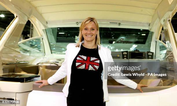 Broadcaster and Journalist Vicki Butler-Henderson unveils the new Sealine SC38 at the 2007 Collins Stewart London Boat Show at the Excel Centre.