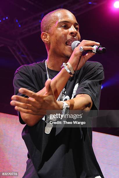 T Roll The Rapper Circus (Rapper) Photos and Premium High Res Pictures - Getty Images