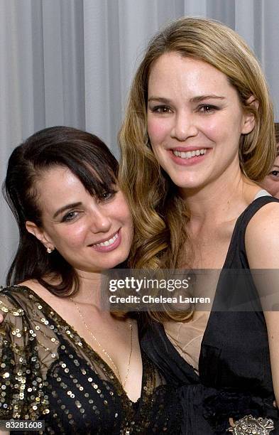 Actresses Mia Kirshner and Jacinda Barrett attend the Pantheon Book Party For "I Live Here" at The Motley Bird Nest on October 14, 2008 in Los...