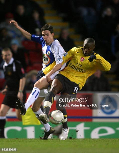 Arsenal's William Gallas and Blackburn Rovers' Matt Derbyshire battle for the ball
