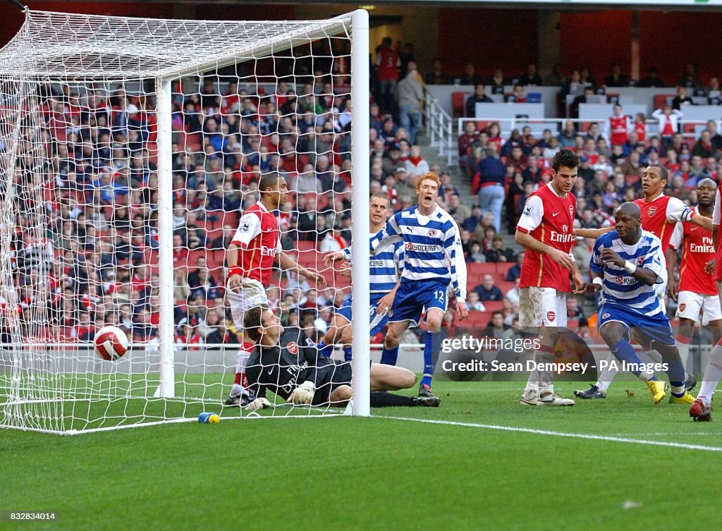 Soccer - FA Barclays Premiership - Arsenal v Reading - Emirates Stadium