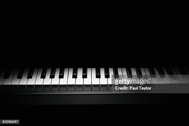 piano keyboard - tasteninstrument stock-fotos und bilder