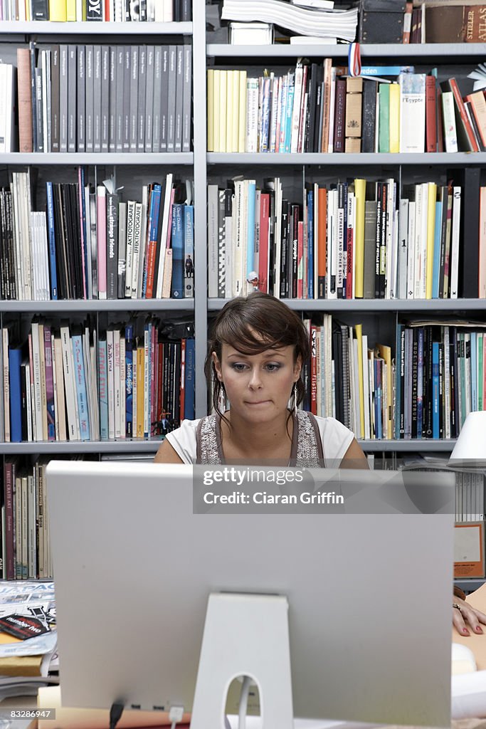 Young woman working on the computer