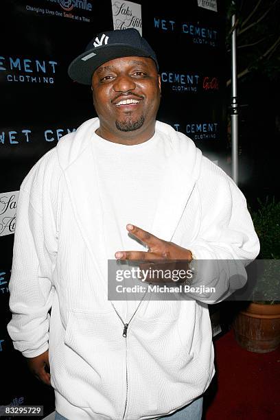 Actor Aries Spears attends the "Play in Wet Cement" To Benefit Operation Smile on October 15, 2008 in Hollywood, California.