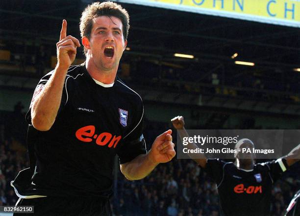 Alan Lee of Ipswich Town celebrates his goal that gave his team a draw against Leeds United in their Coca Cola Championship Match at Elland Road.