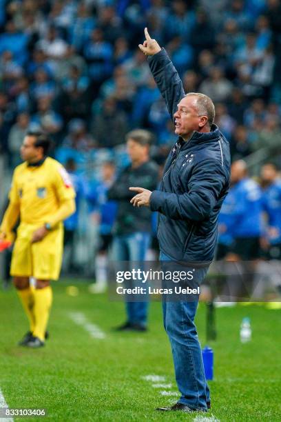 Mano Menezes coach of Cruzeiro during the Gremio v Cruzeiro match, part of Copa do Brasil Semi-Finals 2017, at Arena do Gremio on August 16, 2017 in...