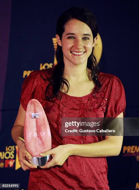 Singer Ximena Sarinana poses with award in the press room during the 7th Annual "Los Premios MTV Latin America 2008" Awards held at the Auditorio...