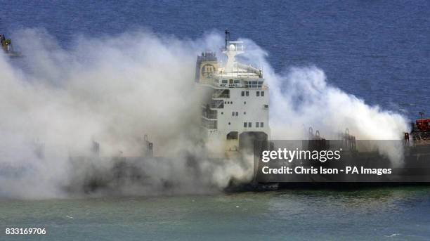 Salvage experts use explosives for a second time in their attempt to split the stricken contriner ship MSC Napoli so it can be removed in sections...