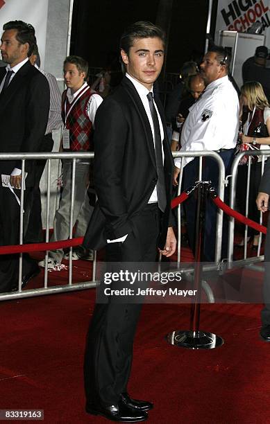 Zac Efron arrives at the Los Angeles Premiere of "High School Musical 3" at the Galen Center at the University Of Southern California on October 16,...