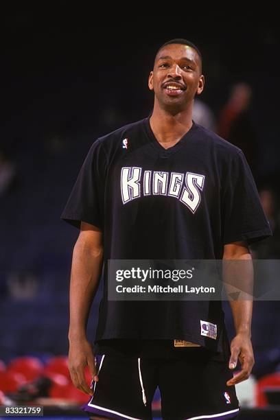 Lionel Simmons of the Sacremento Kings before a NBA basketball game against the Washington Bullets on February 25, 1995 at USAir Arena in Landover,...