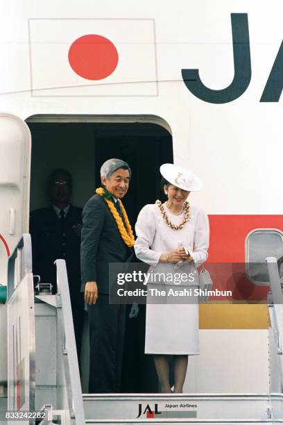 Emperor Akihito and Empress Michiko are seen on departure for Japan at the U.S. Air Force Hickam Field on June 25, 1994 in Honolulu, Hawaii.