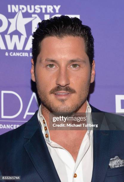 Professional dancer Val Chmerkovskiy attends the 2017 Industry Dance Awards and Cancer Benefit Show at Avalon on August 16, 2017 in Hollywood,...