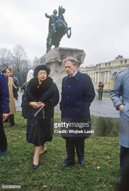 Grand Duke of Russia Vladimir Kirillovich Romanov and his wife Leonida Bagration of Mukhrani visit Senate Square in Saint Petersburg. Behind them the...