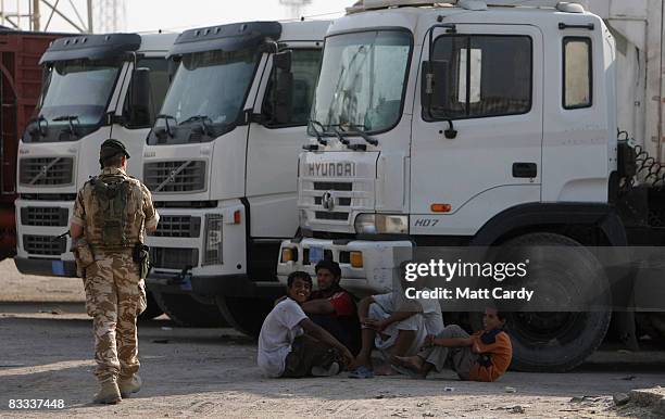 Basra Raja Driver Basra Port Photos and Premium High Res Pictures - Getty Images